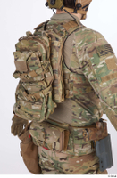  Photos Frankie Perry Army USA Recon rucksack upper body 0001.jpg